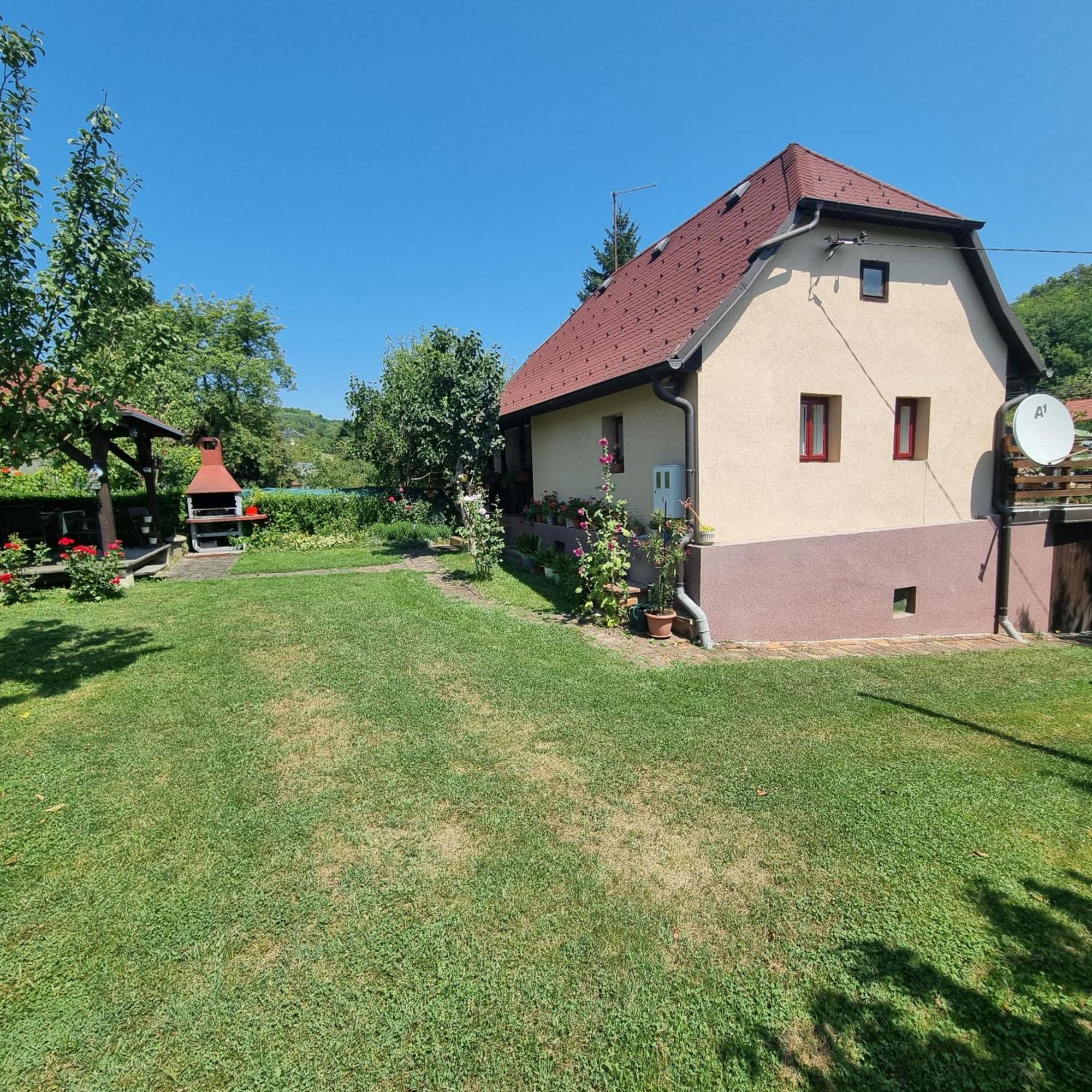 Kuca Za Odmor Bajtica Villa Jesenovec Dış mekan fotoğraf